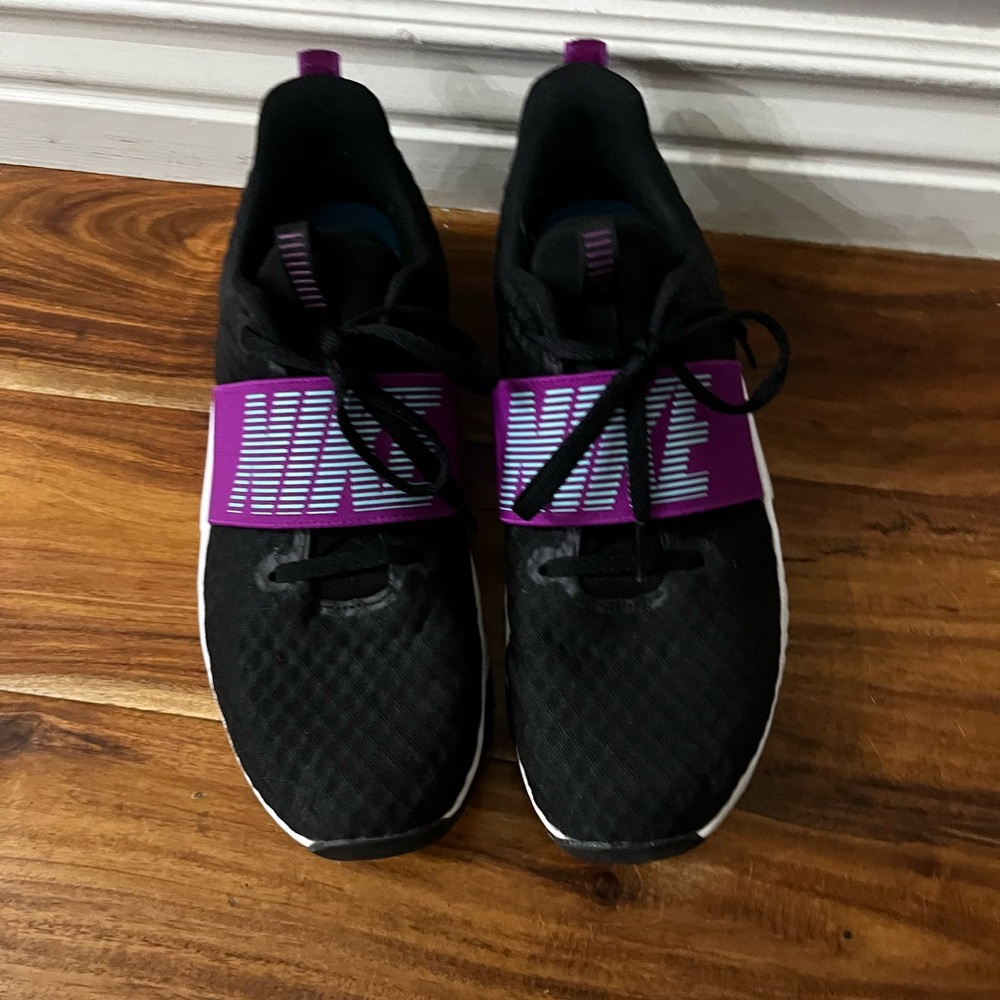 Nike Renew Black and Purple Training Sneakers - Picture 3 of 4